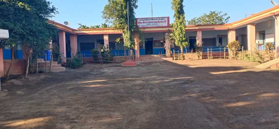 Learning beyond the classroom at Primary & Secondary Ashram School, Mohamandali